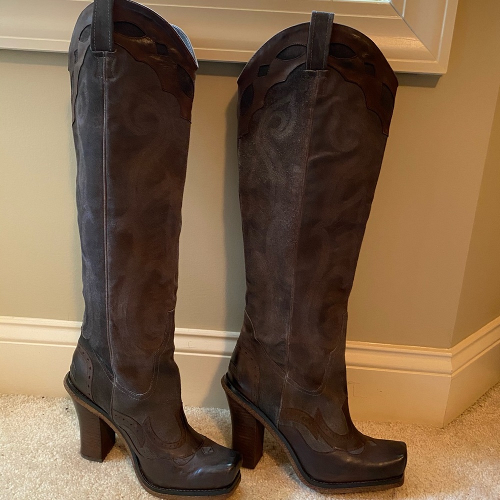 Lisa for Donald J. Pliner Boots